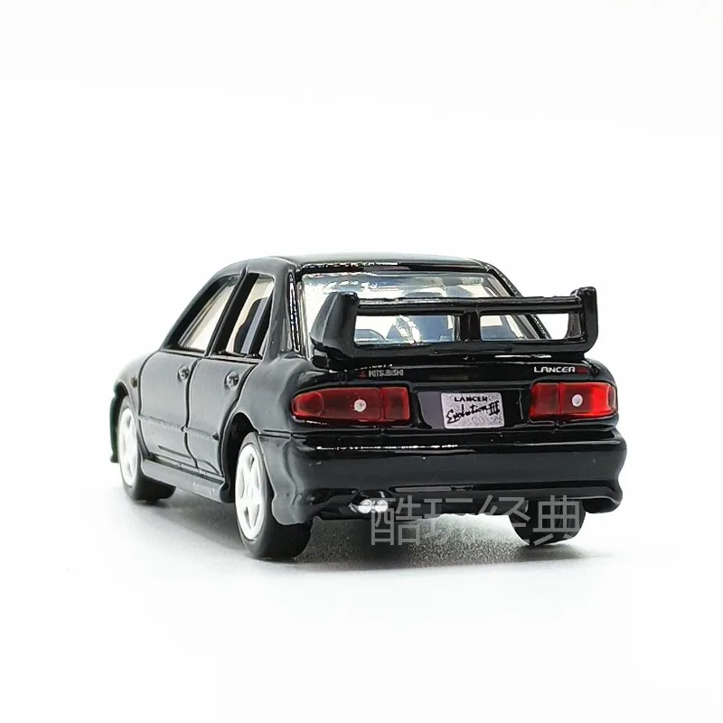 Фото Коллекционная модель автомобиля TAKARA TOMY Mitsubishi Lancer GSR Evolution III из литого сплава к 10-летию компании – идеальный подарок для энтузиастов №5