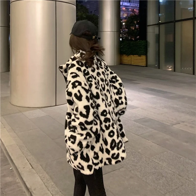Cow Leopard Print Lapel Long-sleeved Fashion Coat Trend Faux Fur Double-sided Warmth 2022 Winter New Women's Jacket Cute Jacket
