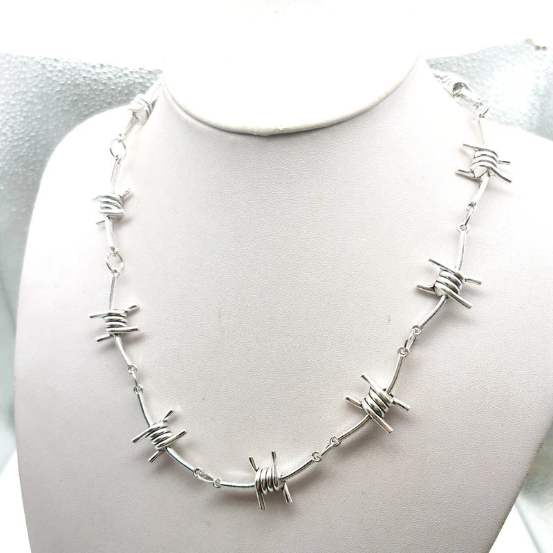 

Small Wire Brambles Iron Thorns Peach Heart Choker Thorn Necklace Women Hip-hop Gothic Punk Barbed Wire Thorns Chain Choker Gift