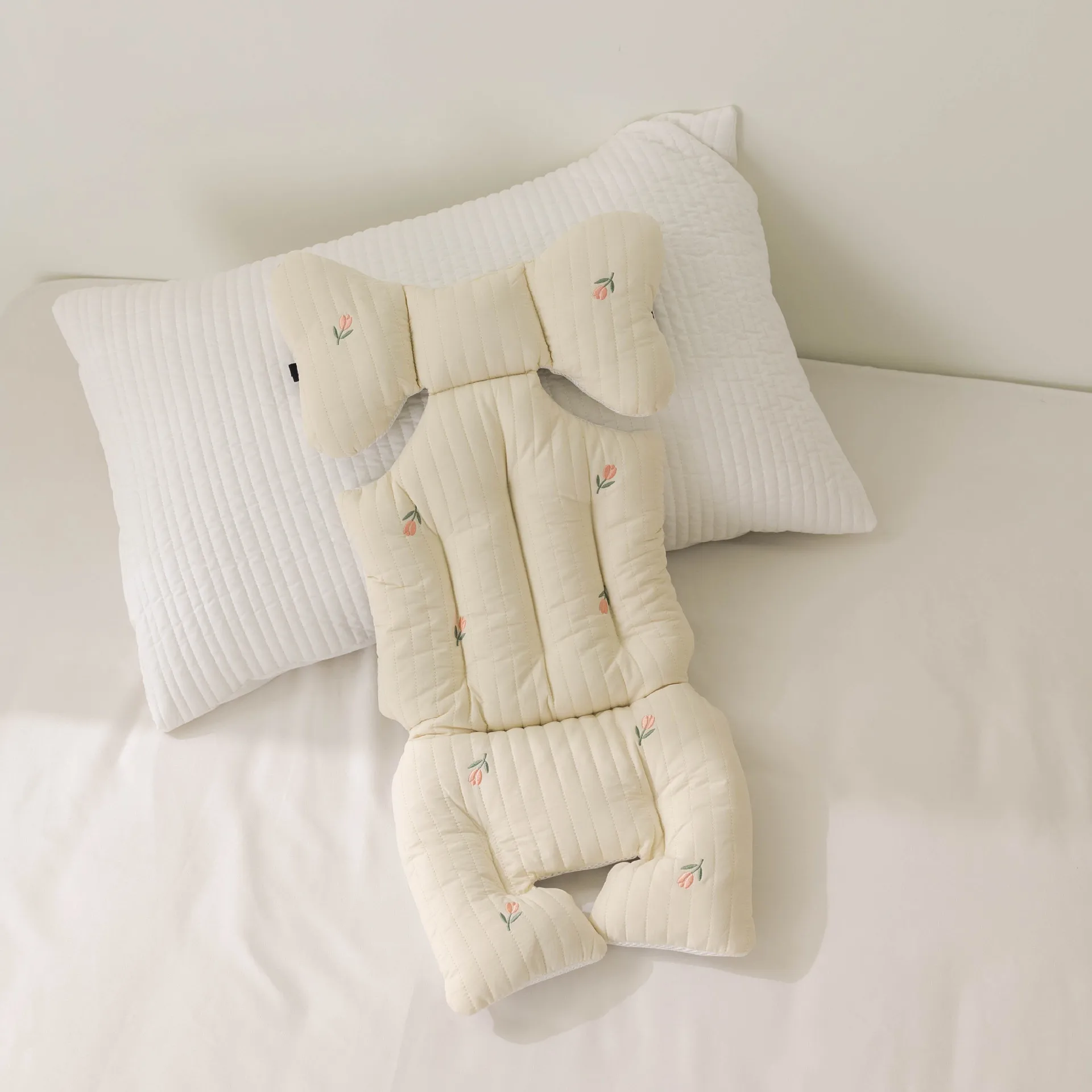 

Хлопковая подушка для коляски 73x37 см