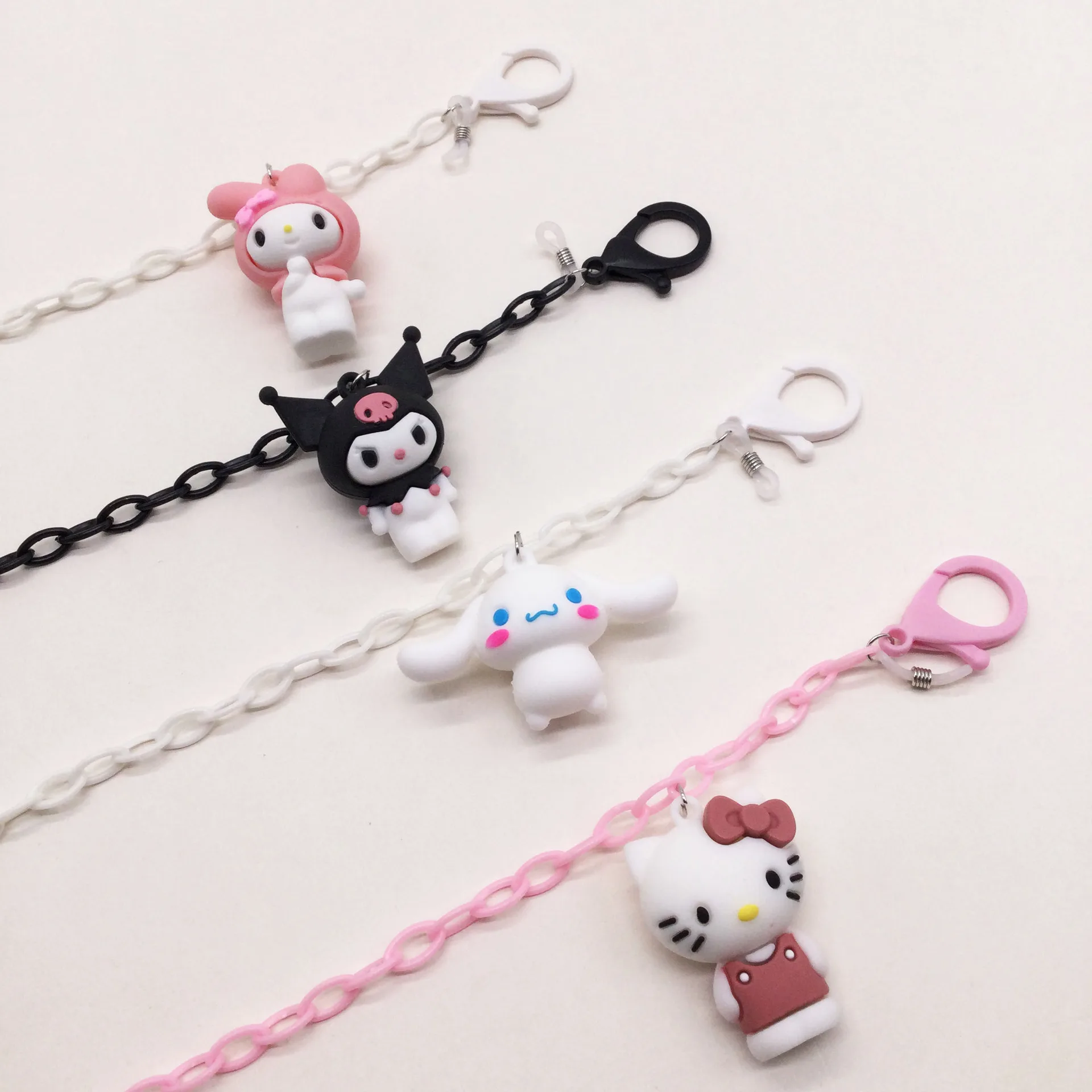 

Кавайная Sanrio Kuromi моя мелодия мультфильм Сплав Акриловые маски очки цепочка детская игрушка изысканное подвесное украшение креативный подарок для девочки