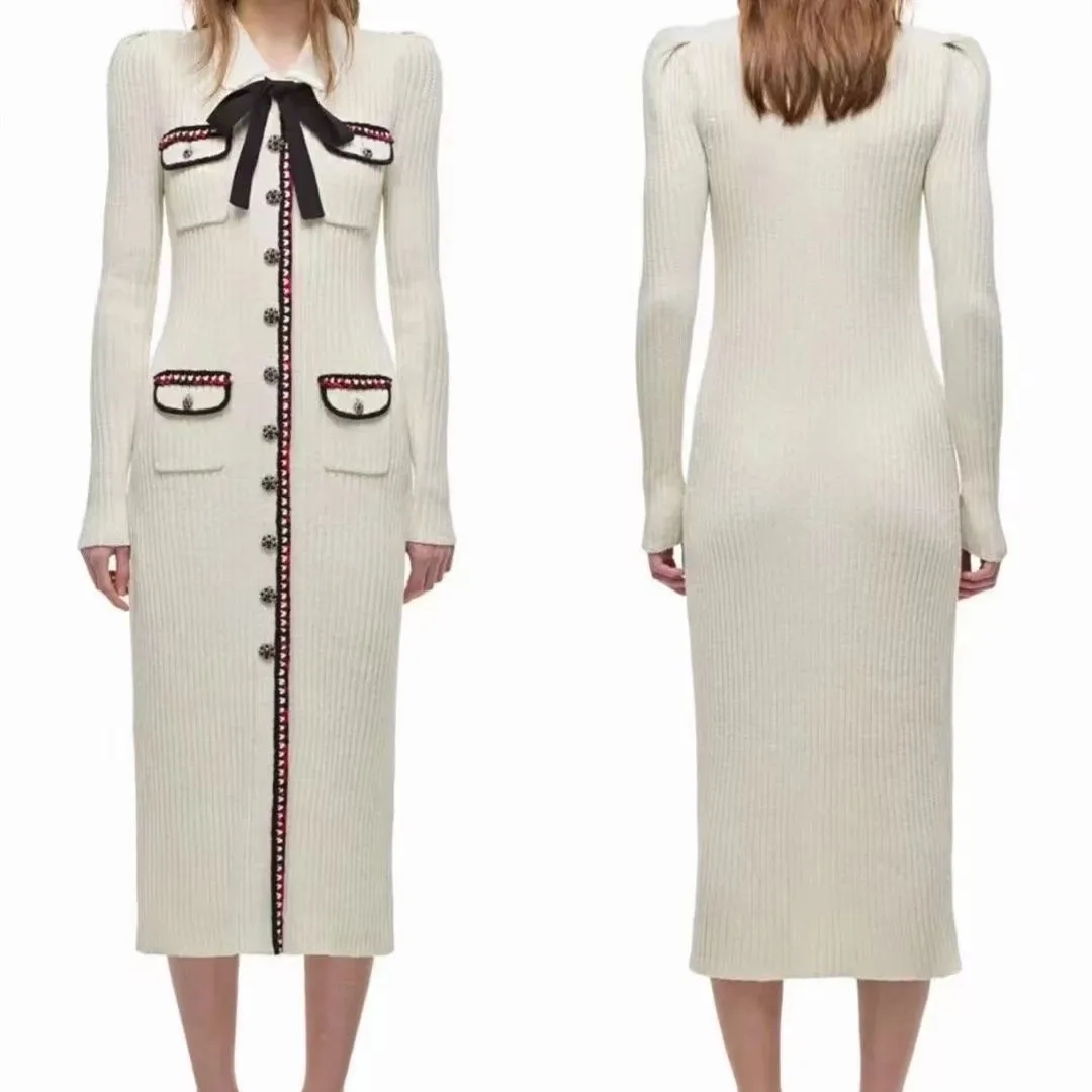 

Женское трикотажное платье миди с воротником «Питер Пэн»