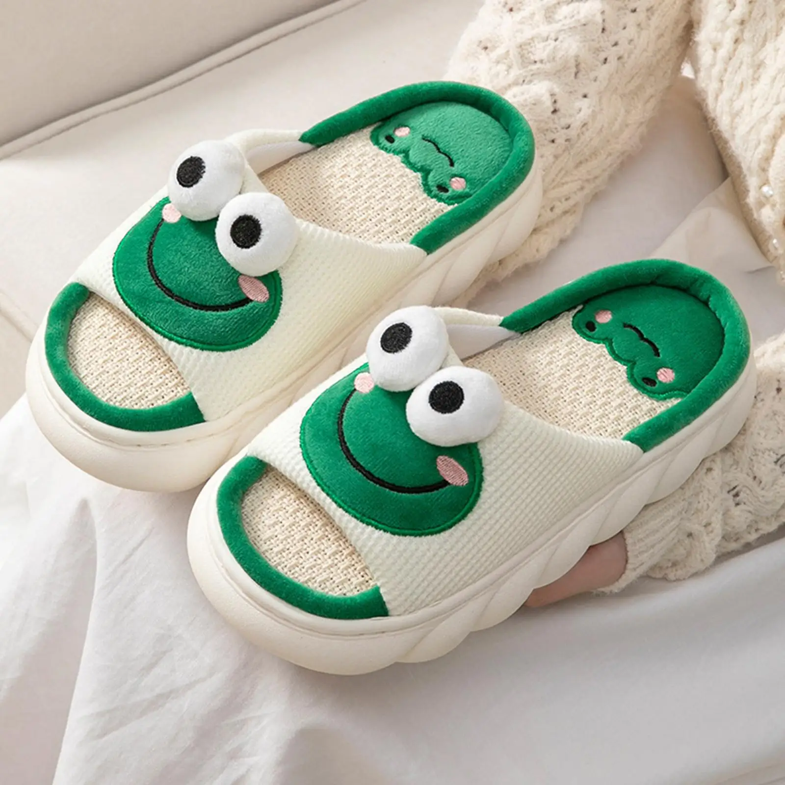 Женские льняные тапочки с принтом в ассортименте