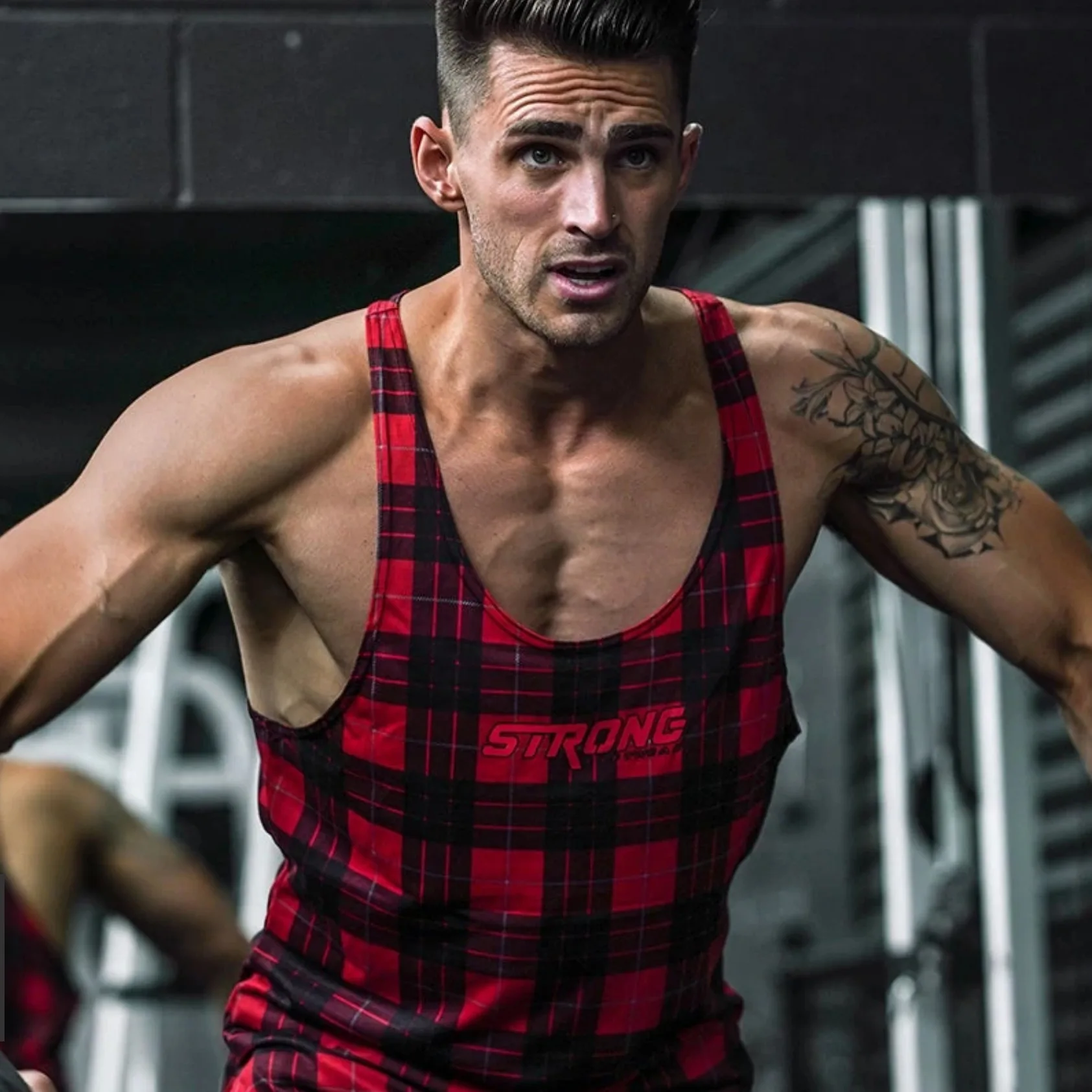 Новинка мужская спортивная майка для фитнеса быстросохнущая сетчатая