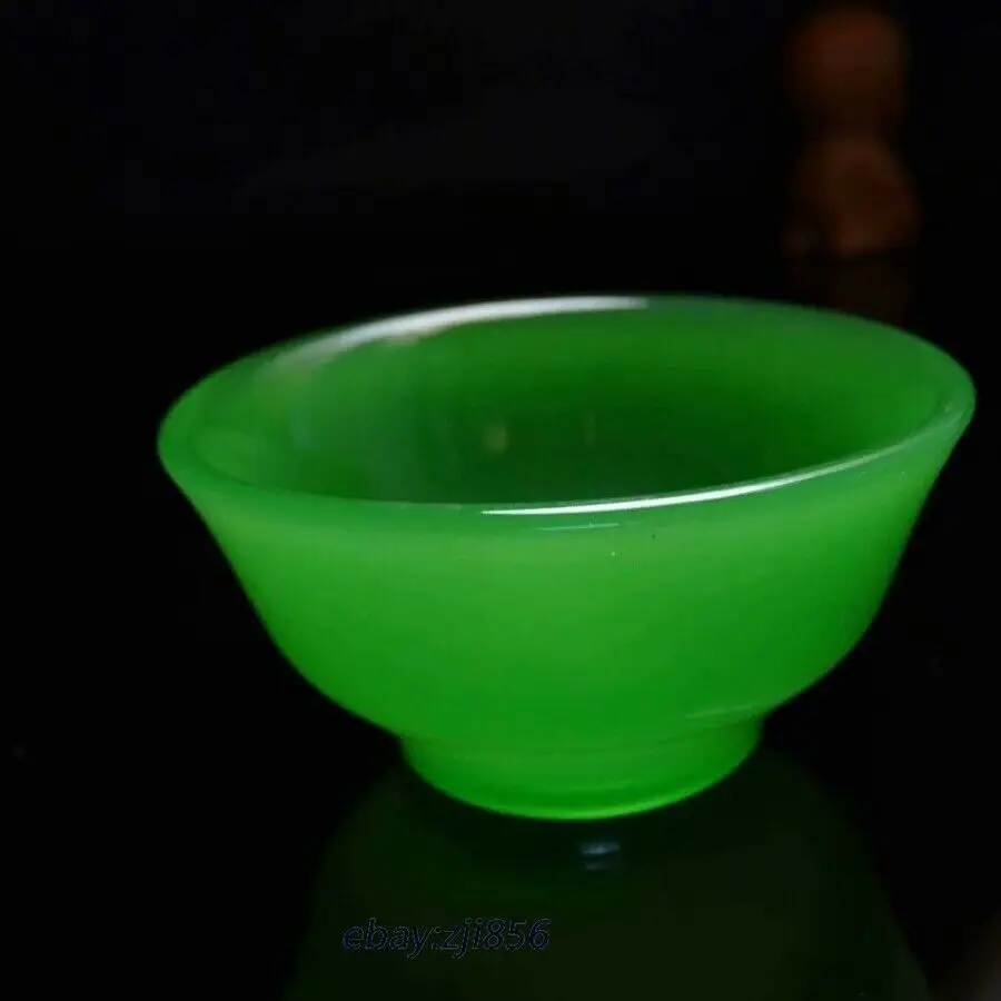 

Chinese Green Jade Handmade Tea Cup Wine Cup