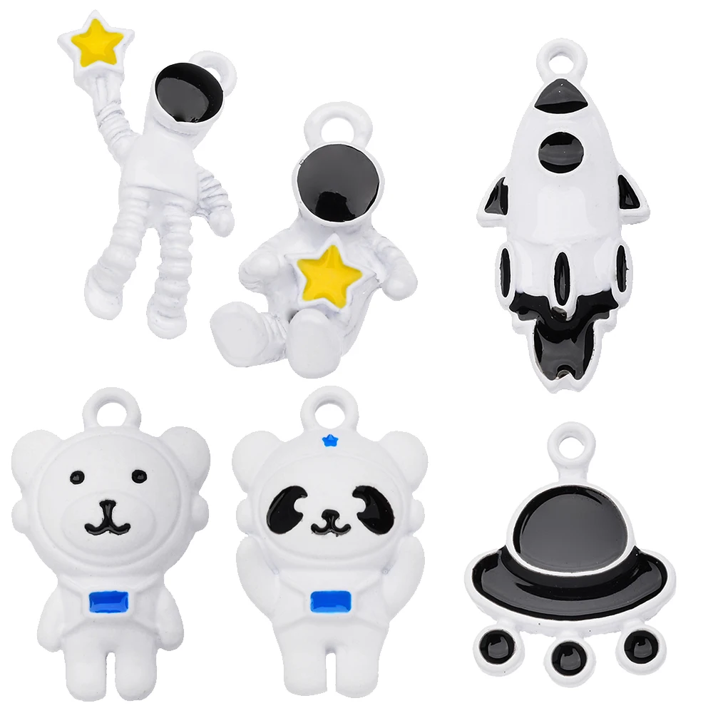 

20 Pcs Fashion Design Astronaut Universe Astronaut Resin Charm Pendant Earrings Keychain Necklace Pendant Jewelry Wholesale