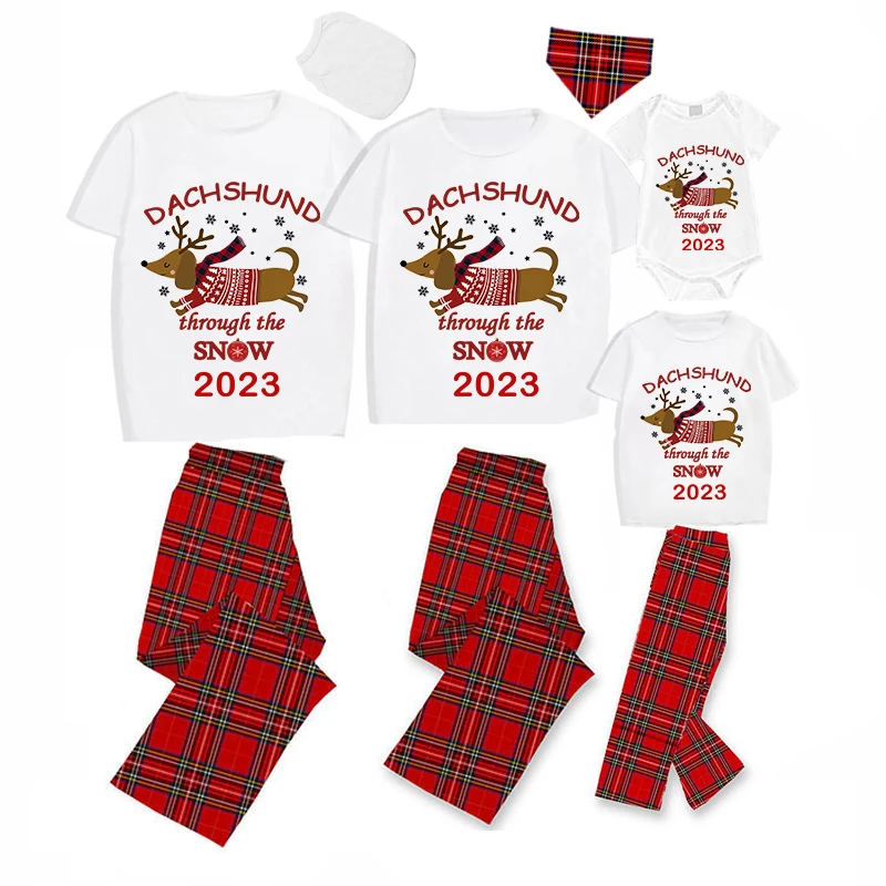 

2023 рождественские сочетающиеся Семейные пижамы такса сквозь белоснежный короткий пижамный комплект