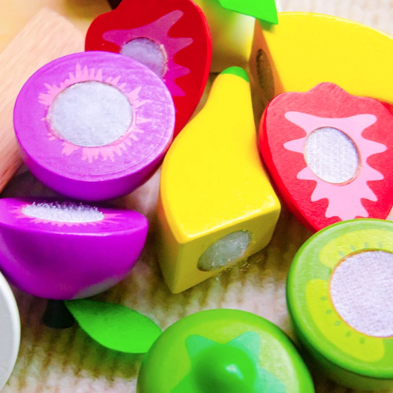 

Magnetic and Velcro Wooden Fruit and Vegetables Cutting Set Game Children's Early Enlightenment Training Education Kitchen Toys