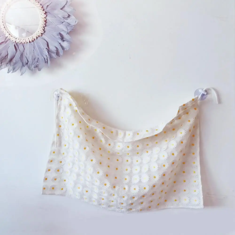 

Nordic Style Marguerite Embroidery Small Curtain Shooting Prop Car Home Decor