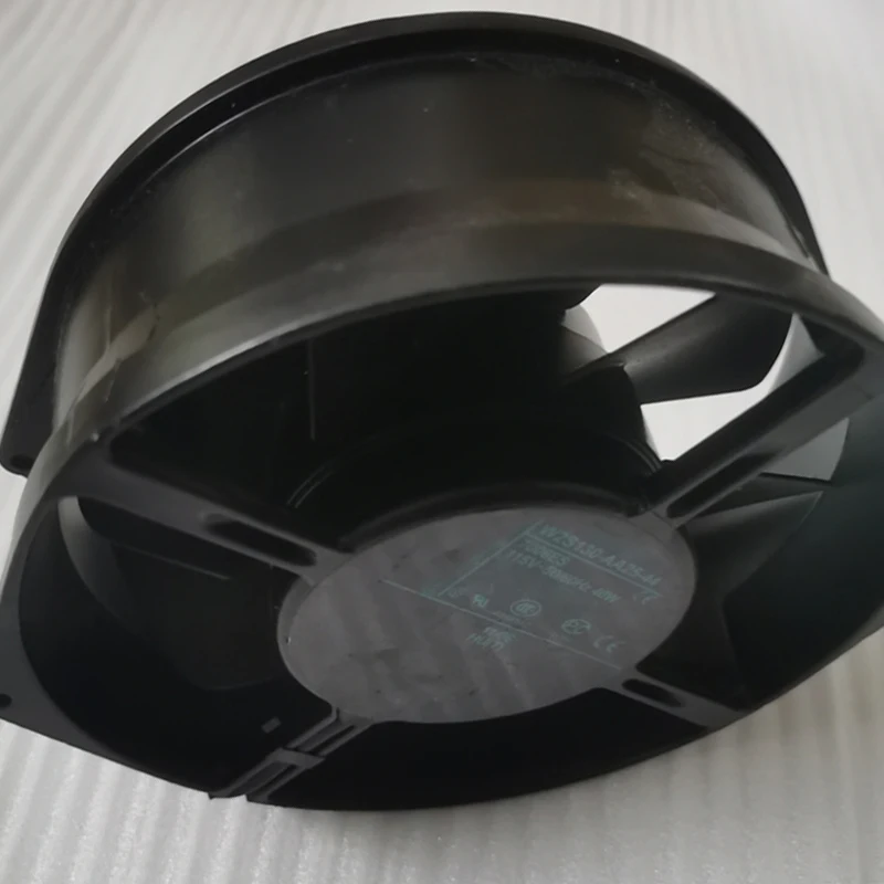 W2S130-AA25-44 115 В 40 Вт 172*150*55 мм вентилятор металлический охлаждающий переменного тока