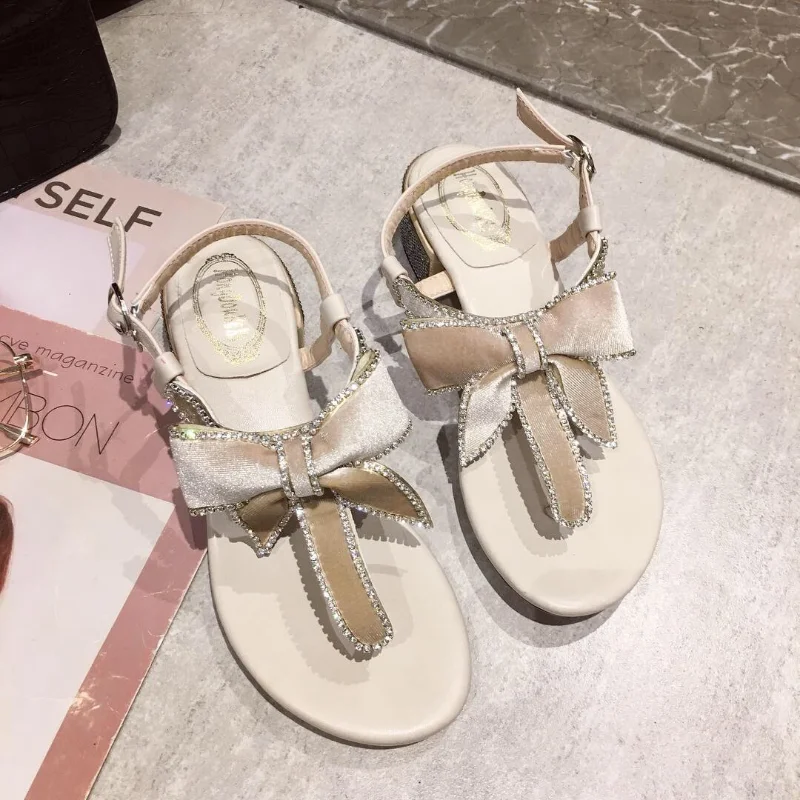 

Шлепанцы женские на платформе, Модные женские сандалии, 2023, корректирующие удобные роскошные пляжные сандалии с низким бантом на плоской подошве для девушек, для летнего сезона