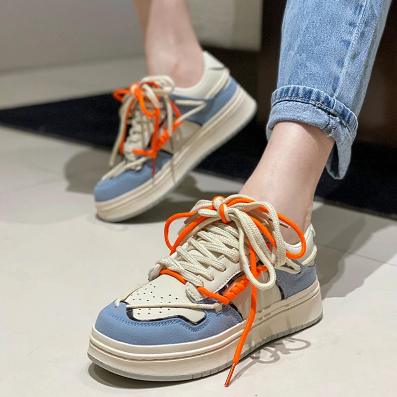Ladies New Beautiful Design Lace-up Fashion Comfortable Sneaker
