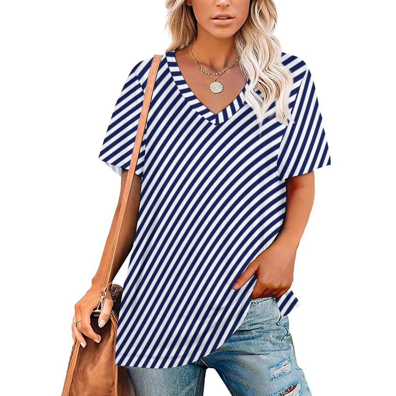 

Candy Cane Stripes T-Shirt Mini Navy Blue Funny Oversized T-Shirts Short Sleeve V Neck Classic Tshirt Women Beach Graphic Tops