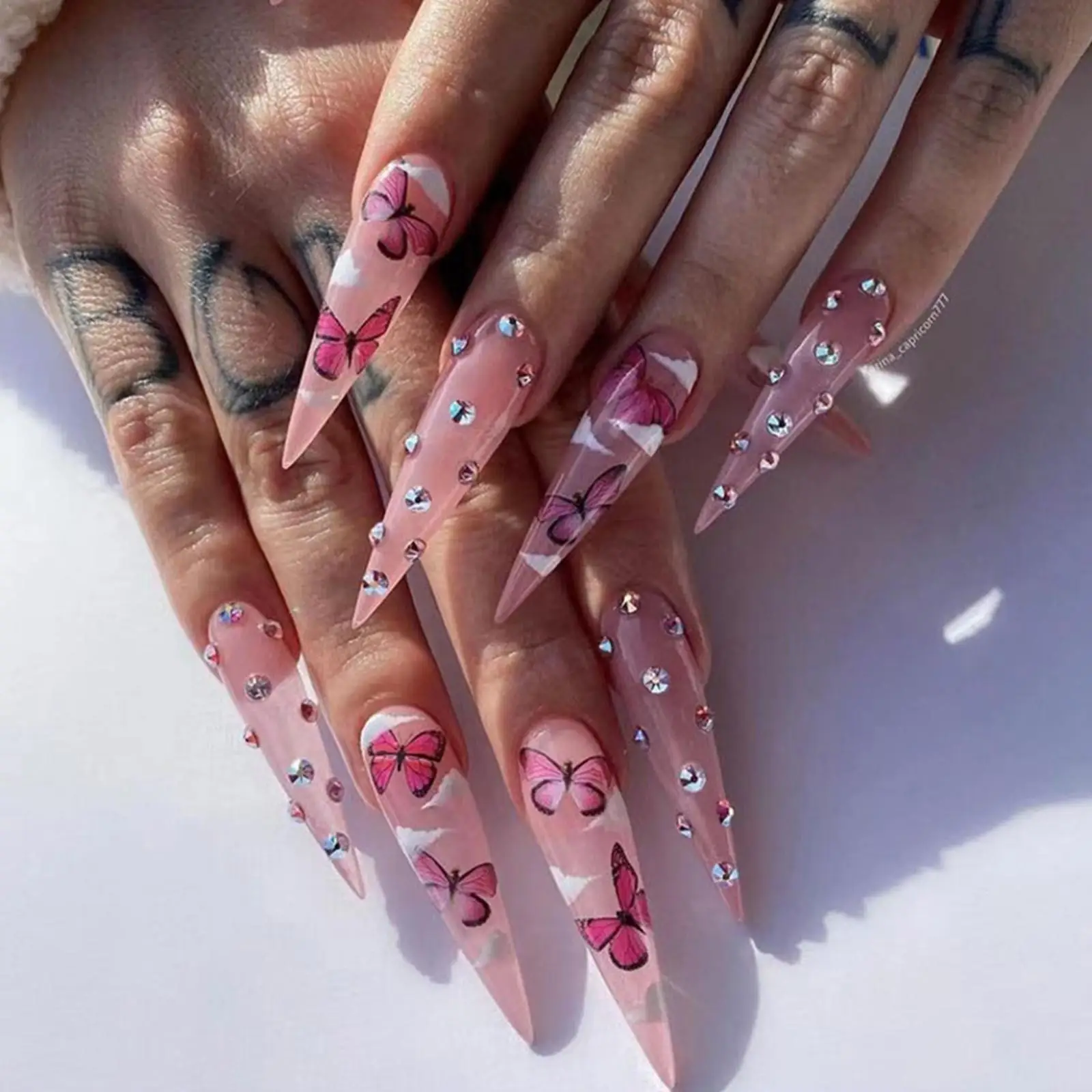 

24Pcs Long Almond False Nails With Glue Pink Butterfly Cloud Rhinestones Design Acrylic Fake Nail Detachable Press On Nail Tips