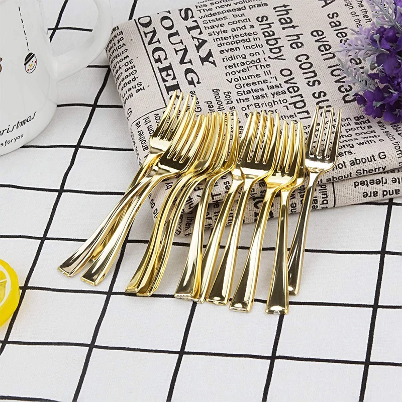 

24PCS Plastic Disposable Spoons Forks Set Imitate Metal Flatware For Barbecue Party Picnic Kitchenware