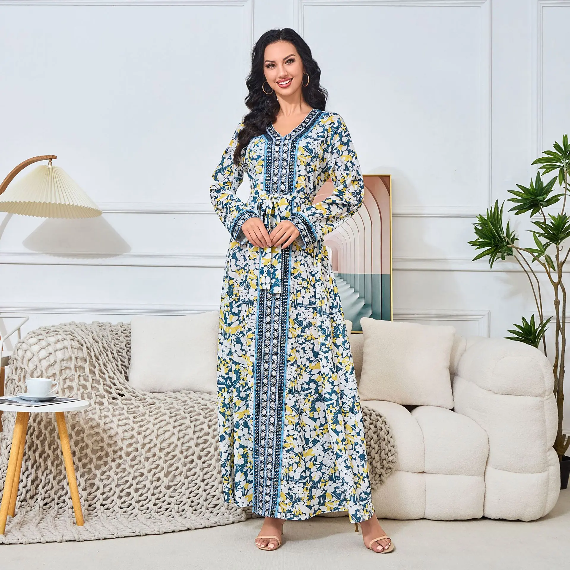 Мусульманское женское платье Abaya Дубай роскошный 2024 Новый Ближний Восток модное