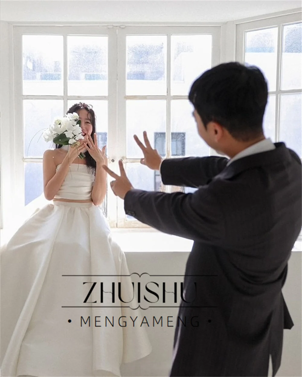 Фото ZHUISHU 2 шт. Корейские свадебные платья без бретелек с плиссировкой из атласа для фотосессий невесты, вечерние платья, корсетные длинные свадебные платья на заказ №4