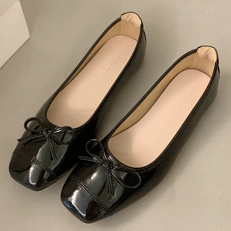 

Женские туфли на плоской подошве, с квадратным носком и бантом