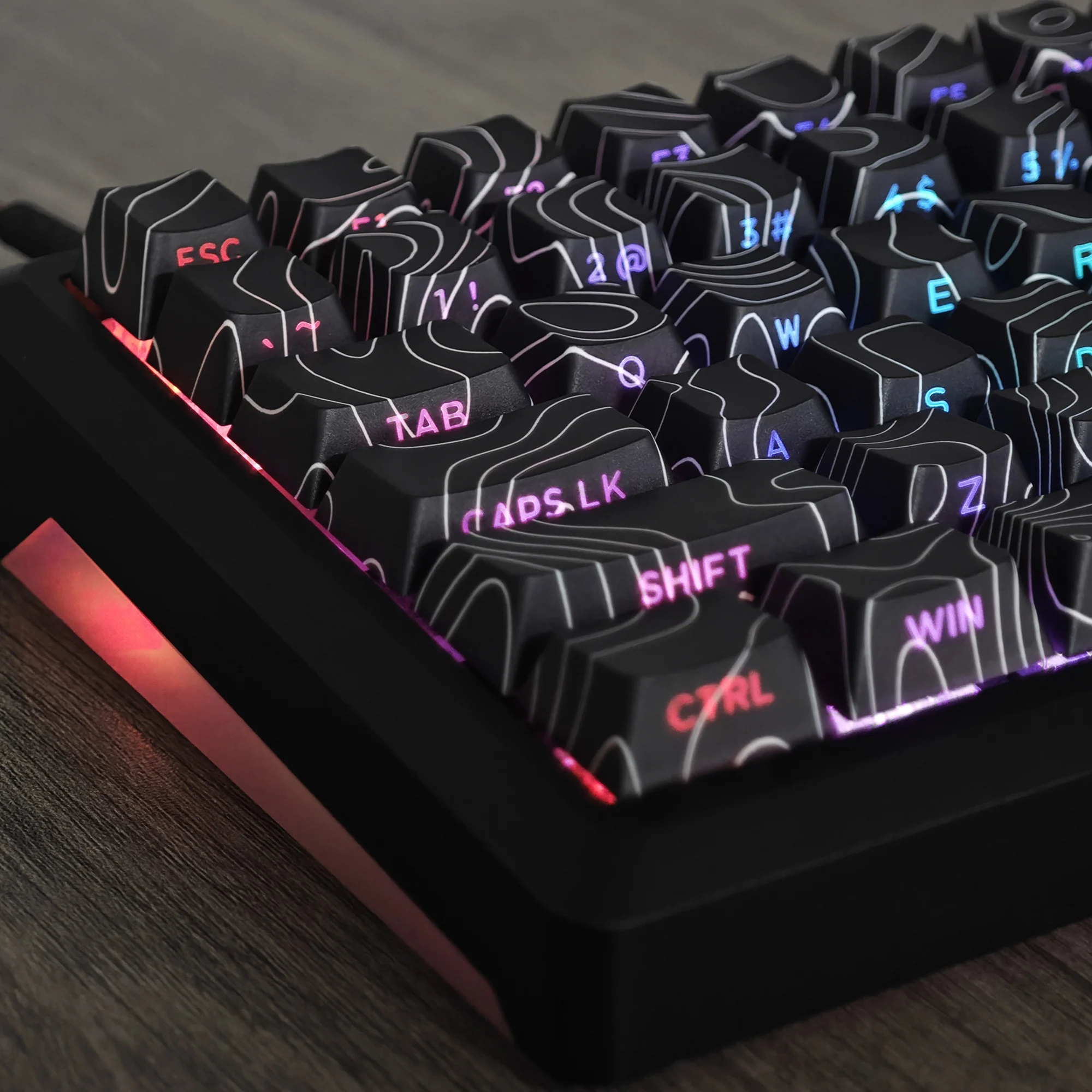 Механическая клавиатура YMDK с черной линией контура 130 профиль вишни PBT Doubleshot sidelite