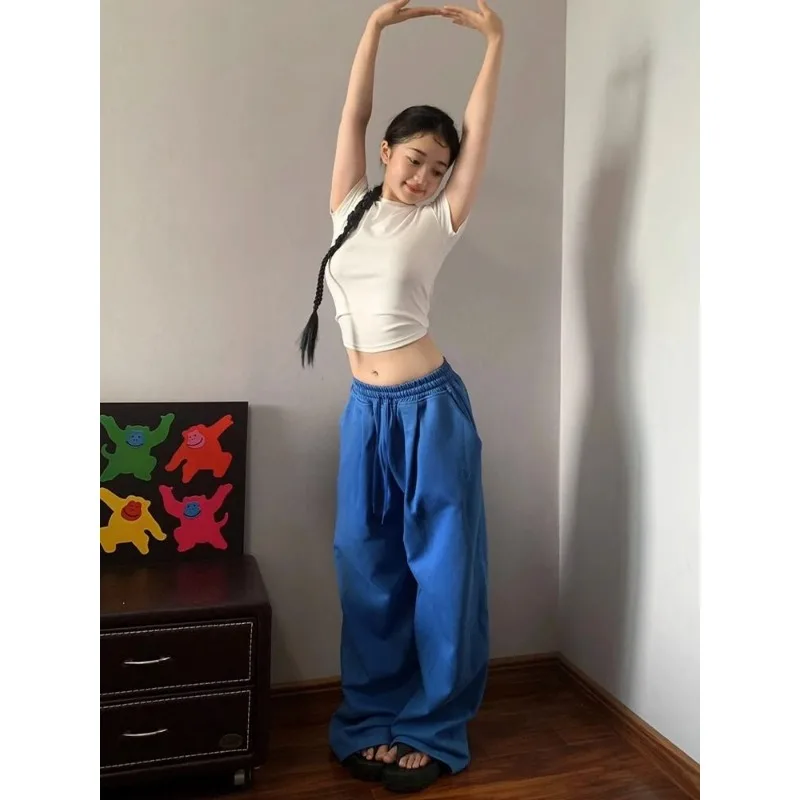 Рисунок 6 - Женские винтажные мешковатые спортивные