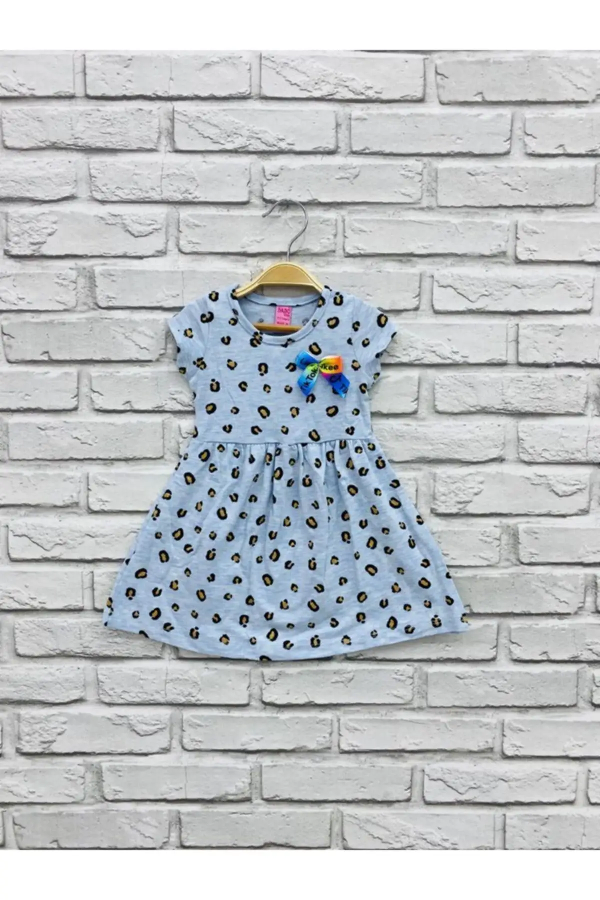 

Платье из чесаного хлопка с коротким рукавом и леопардовым принтом