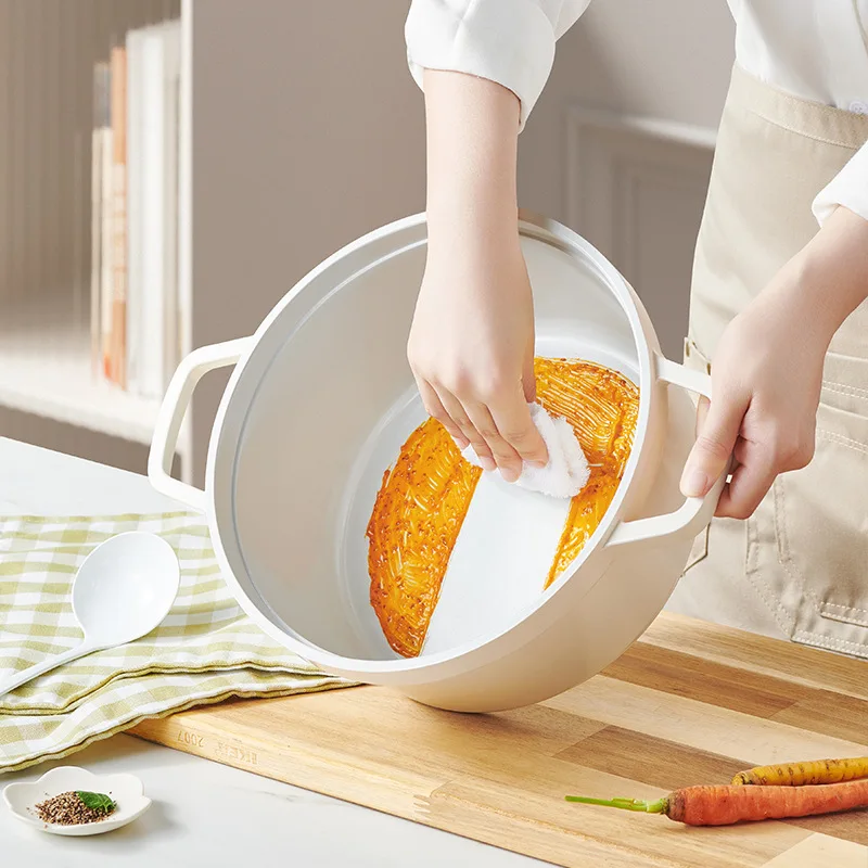 Керамическая эмалированная кастрюля с крышкой