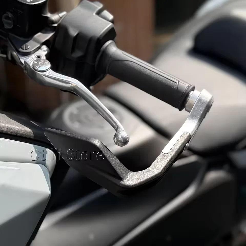 Фото Защита рычагов тормоза и сцепления для мотоциклов YAMAHA TMAX T-MAX 560 TMAX560 Tech Max 2022-2026 №5
