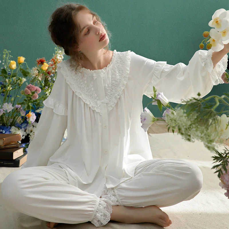 

Women's Pajamas 2-Piece Set Spring and Autumn Round Neck Lace Cotton Soft Long-Sleeved Trousers Thin Sweet Can Be Worn Outside