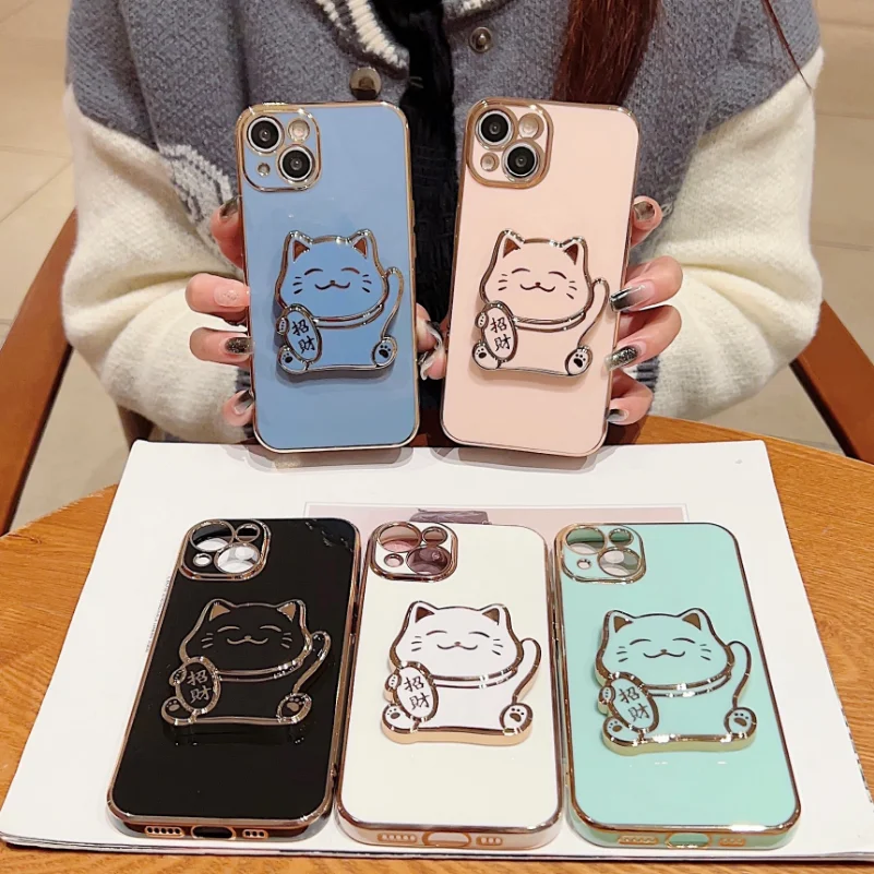 

Plating Stand Holder Cartoon Fortune Cat Case for iPhone 14 Plus 11 12 13 14 Pro Max X Xs Xr 7 8 Plus SE 2020 2023 Cute Cover