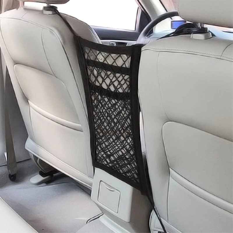 Перила с сеткой. Сетка на ногах вратарю. Сетка между. Ограждение лестницы. Сетка для игровой комнаты.