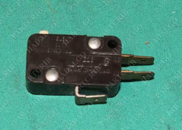 

Cherry Electric E23, концевой выключатель 5A, новый