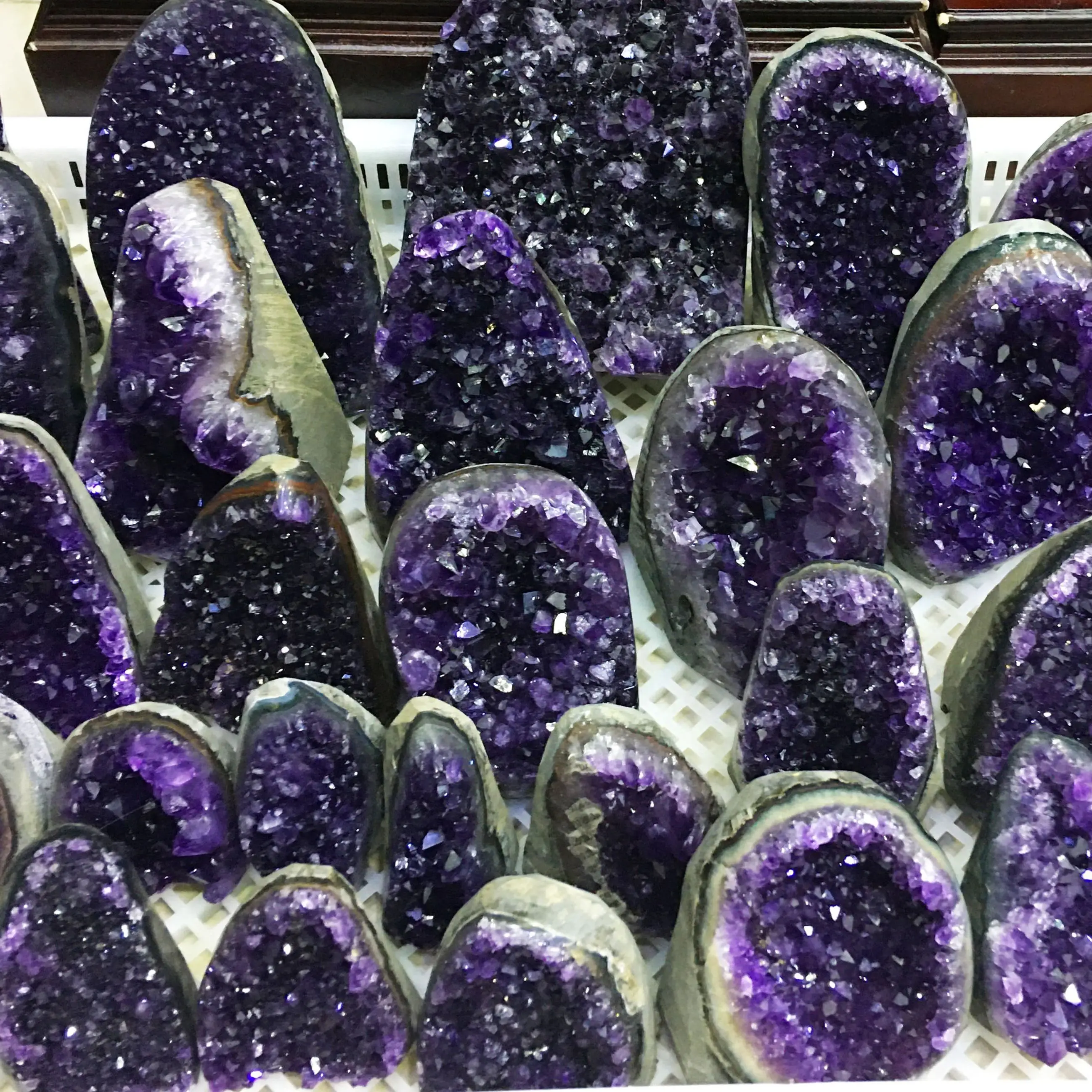 

Natural Purple Crystal Cluster Energy Wealth Ore Home Office Decoration Craft Gifts Mineral Healing Ornaments