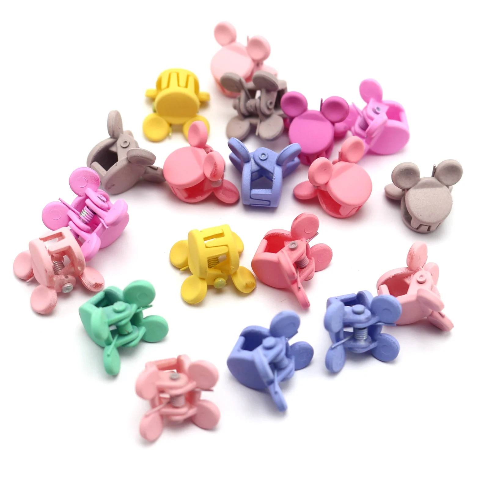 

20 Mixed Color Plastic Mini Mouse Head Hair Claw Clamps Small Hair Clips 15mm