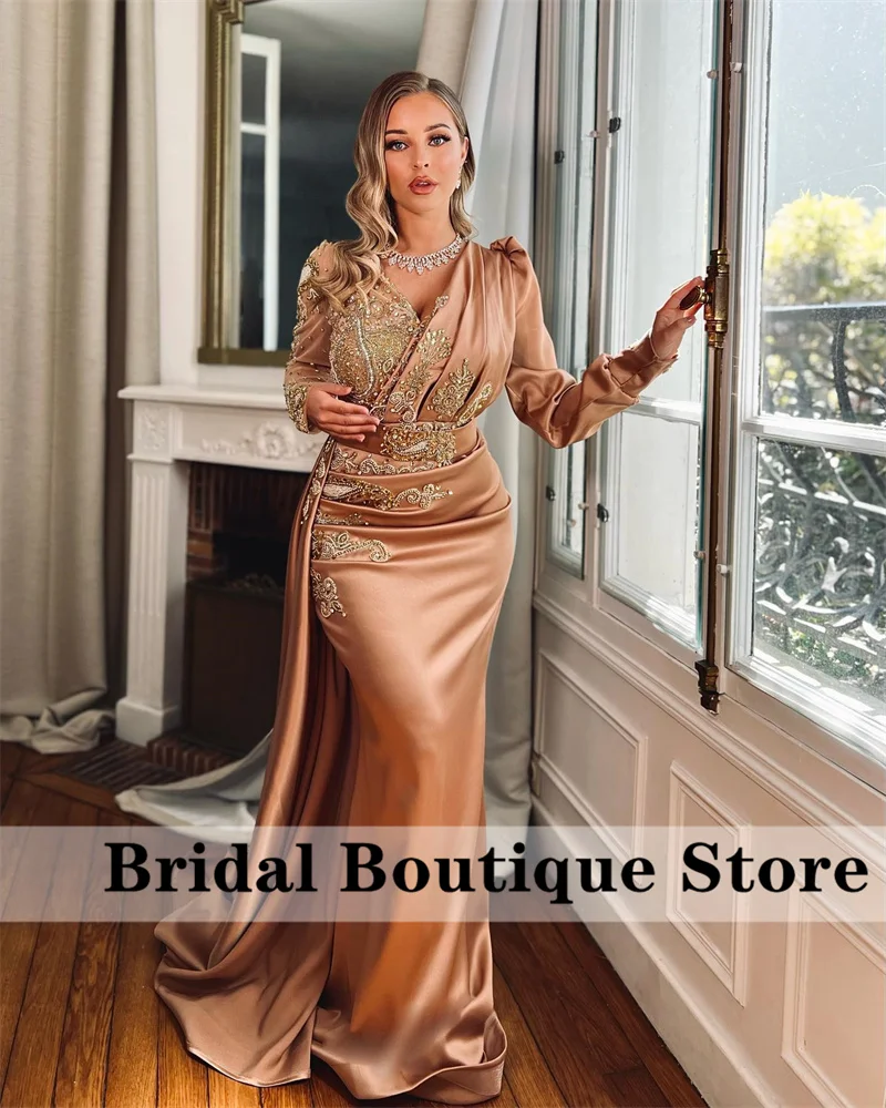 

2022 Luxury Dubai Champagne Beaded Crystals Mermaid Evening Dresses Pearls Long Sleeve Muslim Party Gowns Robes De Soirée