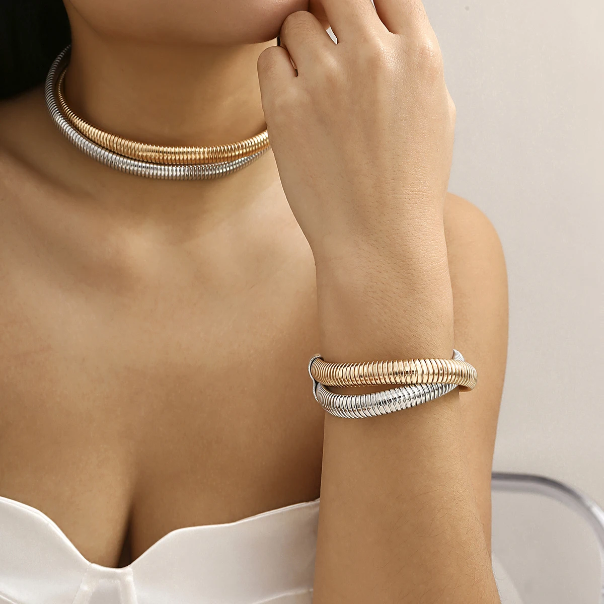 Комплект украшений в стиле панк