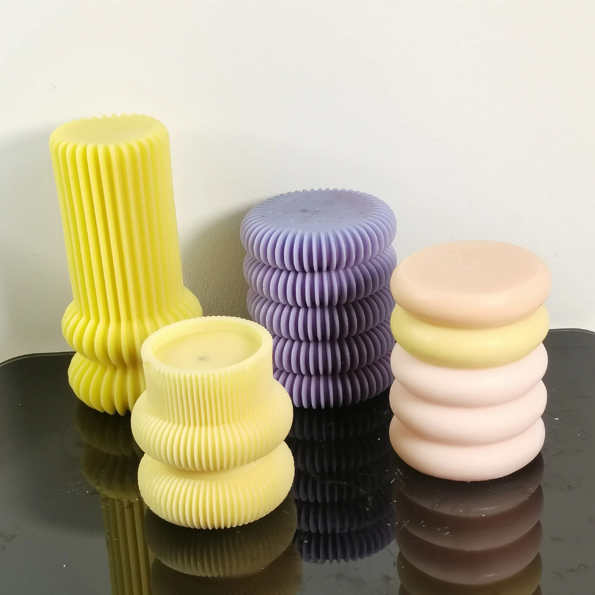 

Classic Striped Roman Column Candle Silicone Mold DIY Production Gypsum Candle Paraffin Silicone Mold Gypsum Home Decoration