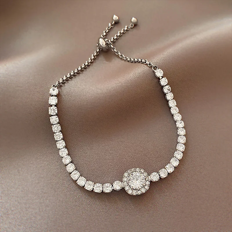 

Fashion Rhinestone Geometric Square Bracelet for Women New Style Simple High-End Opening Adjustable Bracelet Jewelry