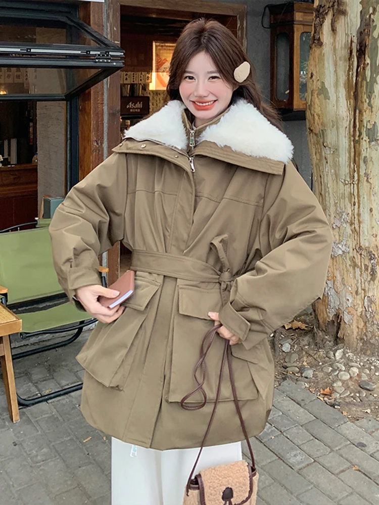 Lamb Wool Large Lapel Cargo Parker Down jacket Mid-Length Women 2024 Winter Korean Sle Loose Waist Hugging Thickened Outerwear