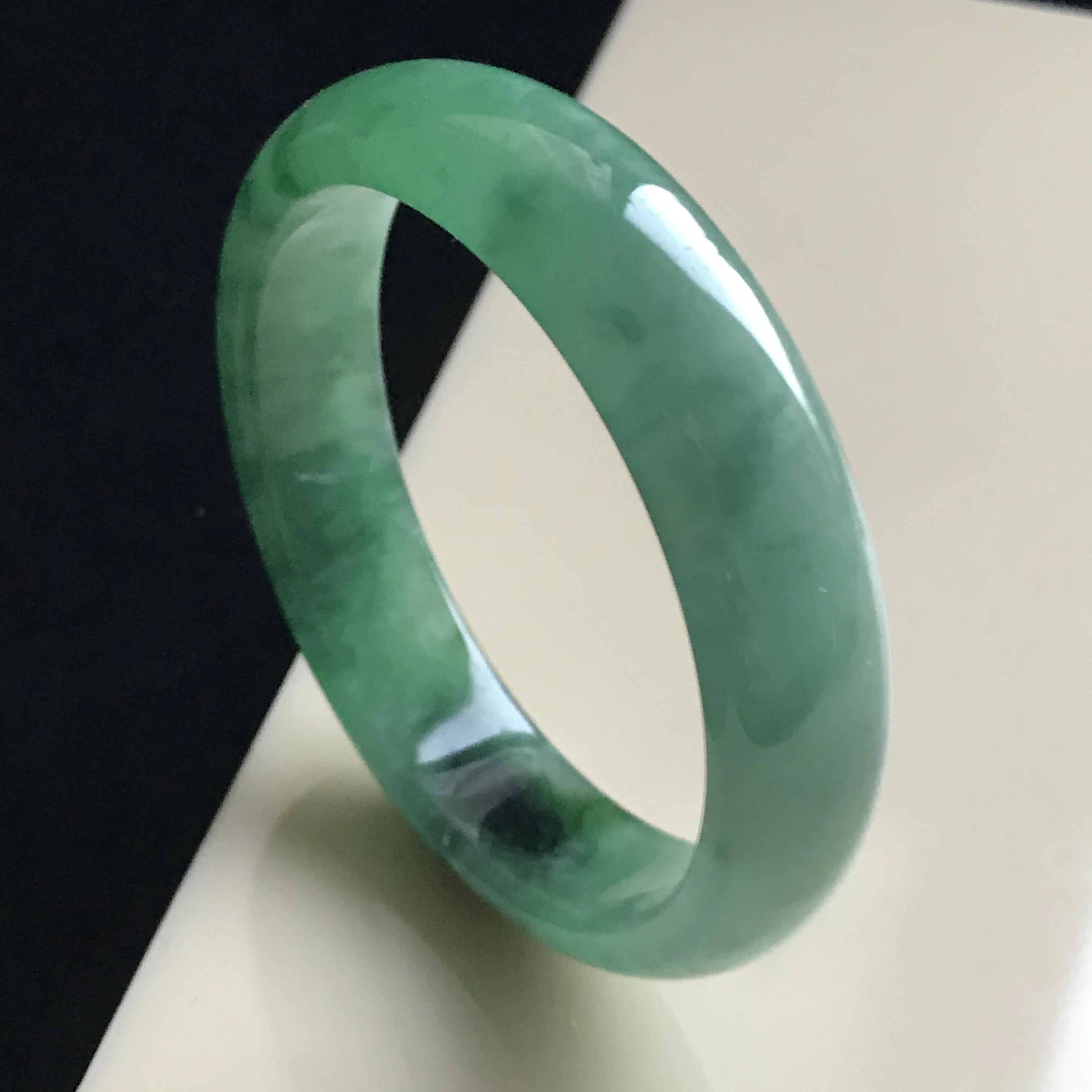 

Burma 100%Genuine High-end Jadeite Bracelet Jewelry Jade Bangles For Women 59mm (With Certificate)