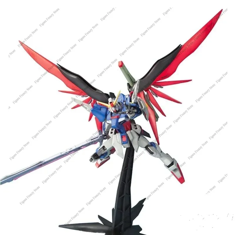Фото Специальное предложение: Оригинальная сборная модель Bandai Gundam MG 1/100 ZGMF-X42S DESTINY GUNDAM для коллекции и декора №4