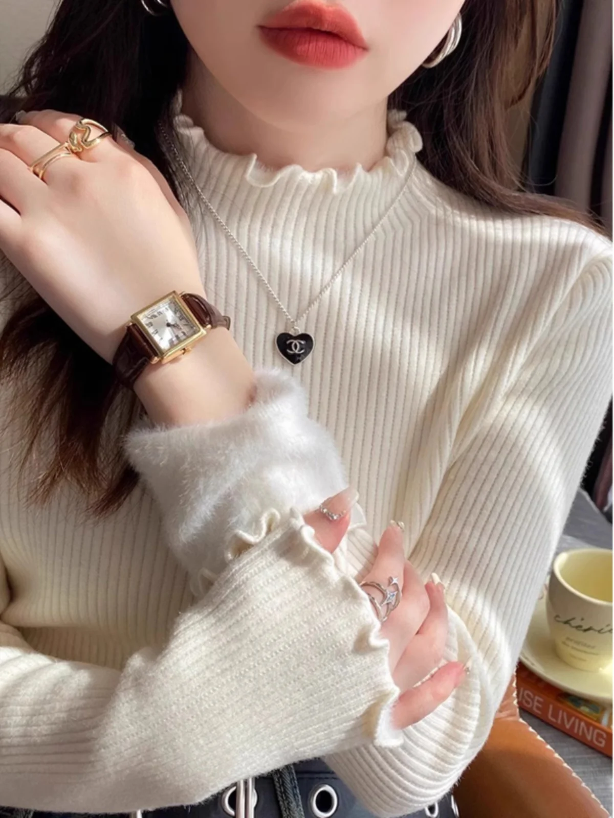 Осень-зима 2024 цельная бархатная трикотажная нижняя рубашка с полувысоким