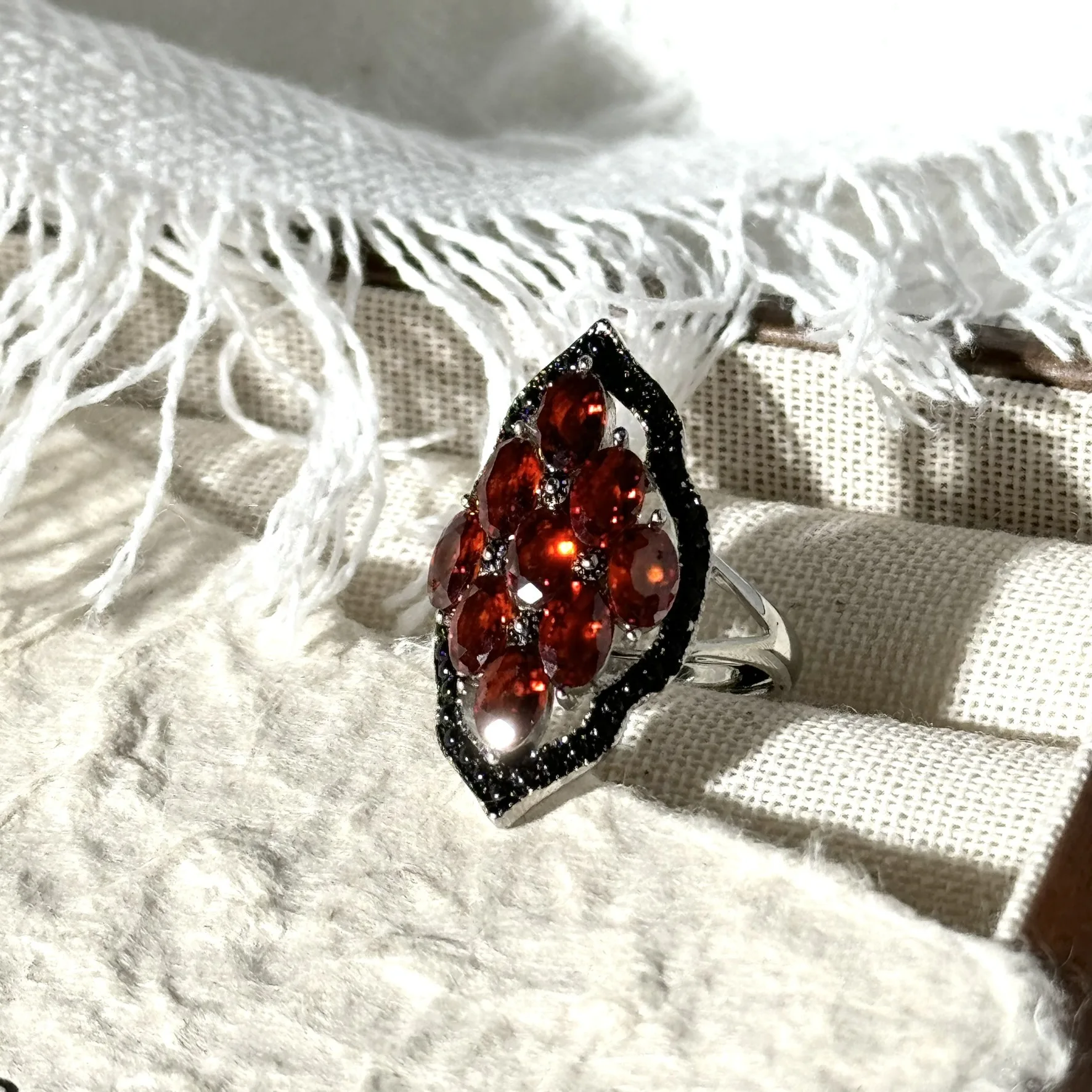 Серебро 925 винтажные сверкающие очаровательные кольца с черным бриллиантом и