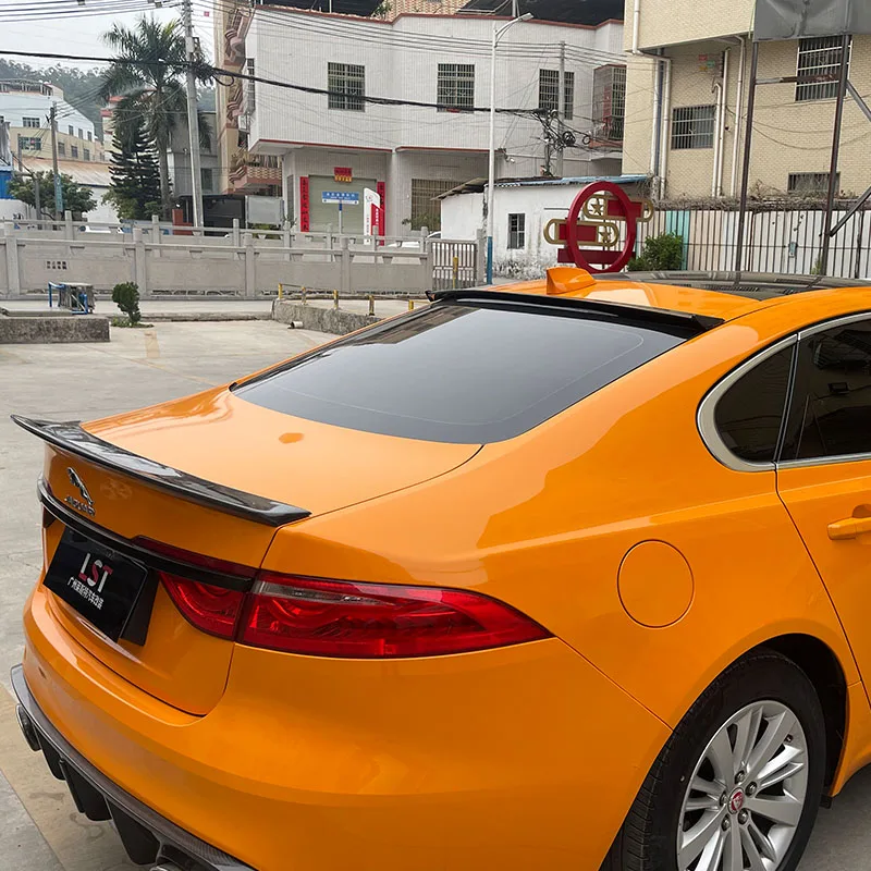 Фото Крыло из углеродного волокна подходит для Jaguar XF XFL 2016-2024, комплект крыльев, автоаксессуары №3