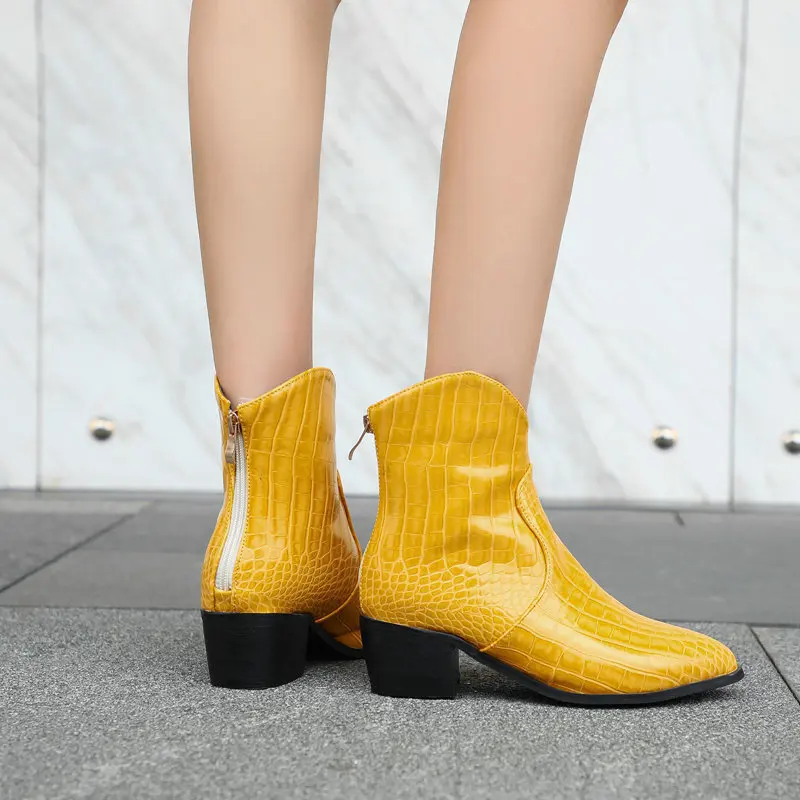 

Big Size Shoes Woman Rubber Boots Clogs Platform Zipper Chelsea Large Size Rain Ankle High Heel Pointy Ladies Elegant Floral PU