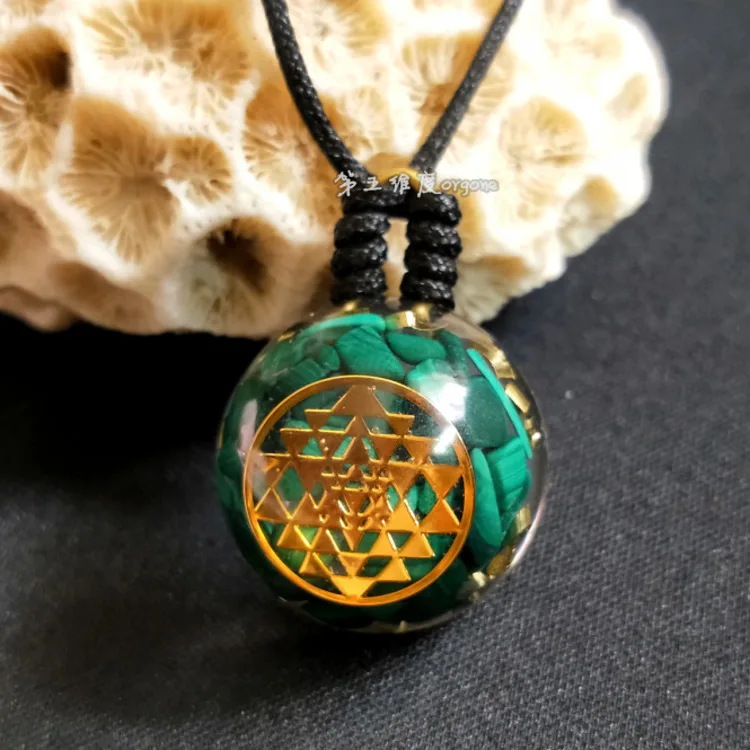 

Organ Orgone Crystal Energy Pendant Reiki Healing Men Or Women Charm Natural Malachite Meditation Yoga Orgonite Pendant Necklace