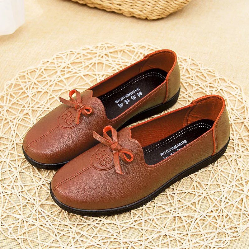 New Fashion Spring Summer Soft Leather Women Flat Loafers High Quality Leather Women Flats Shoes Mocasines Casual Shoes Female