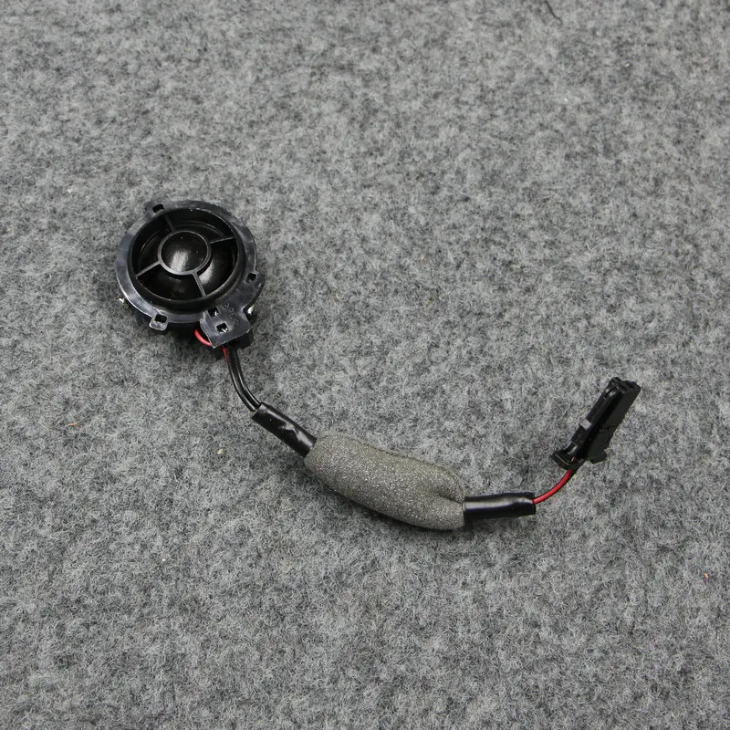 

Подходит для POLO Octavia Front A-pillar tweeter Reverse mirror horn Front door tweeter 6RD 035 411