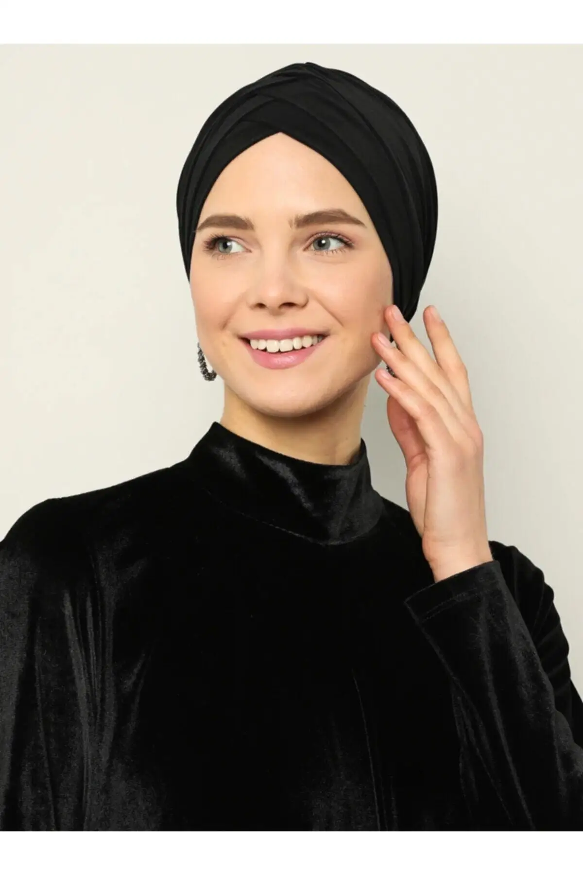 

Крест Tri Band Ready Hijab Black