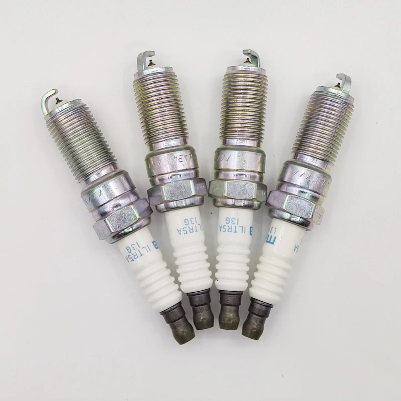 

4pcs L3Y2-18-110 ILTR5A13G Iridium Spark Plug For Mazda 3 5 6 CX-7 Ford Lincoln Tribute 2.5L ILTR5A-13G L3Y218110