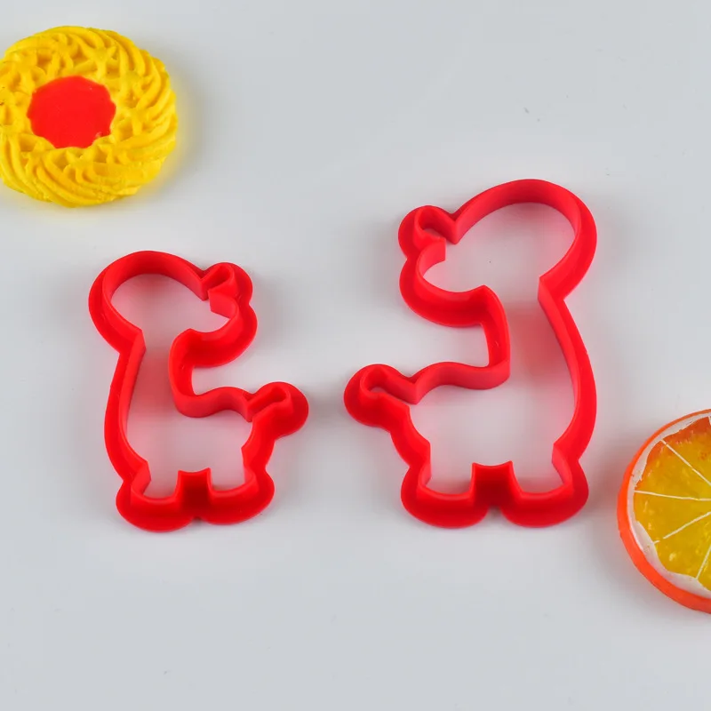 

2pcs/Set Deer Biscuit Stamp Household Kitchen Baking Tools For Fondant Cake Decoration Cartoon Plastic Cutting Die Cookie Mold